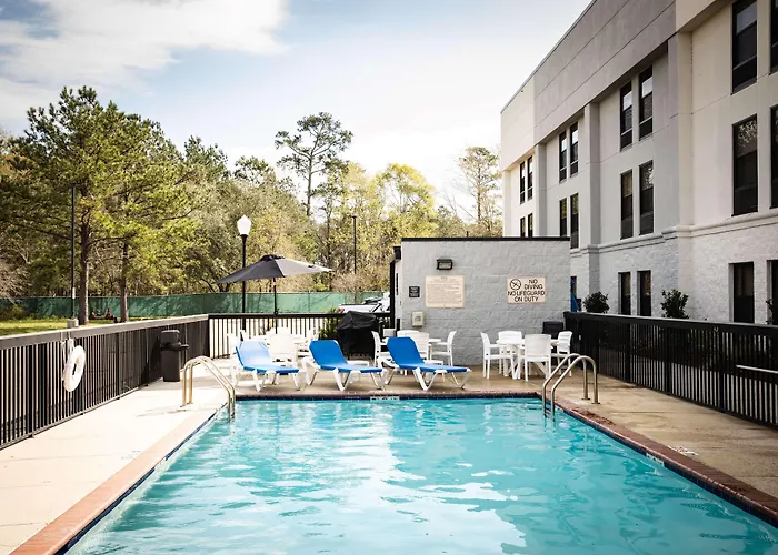 Hampton Inn